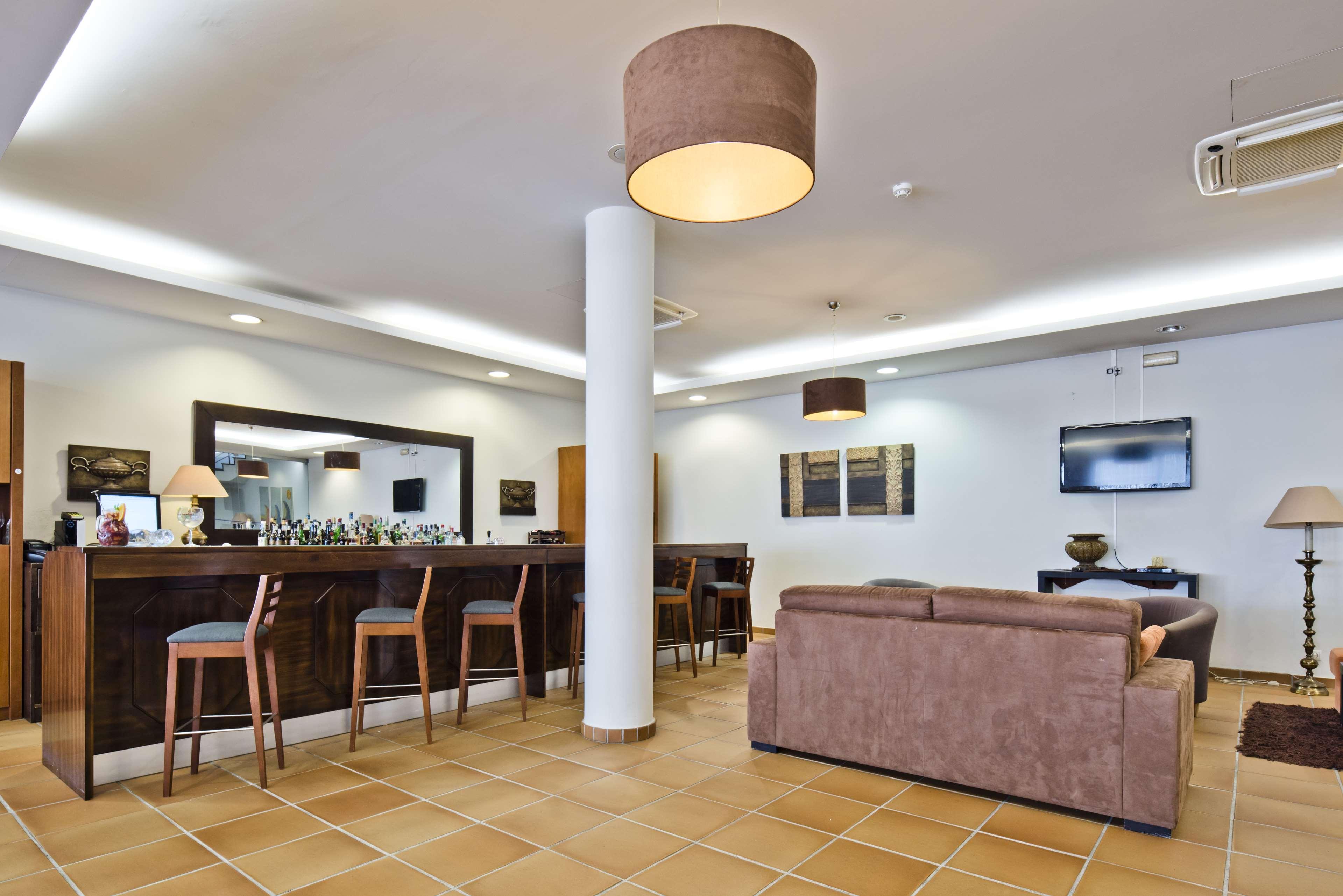 Lam Hotel Estarreja Bagian luar foto