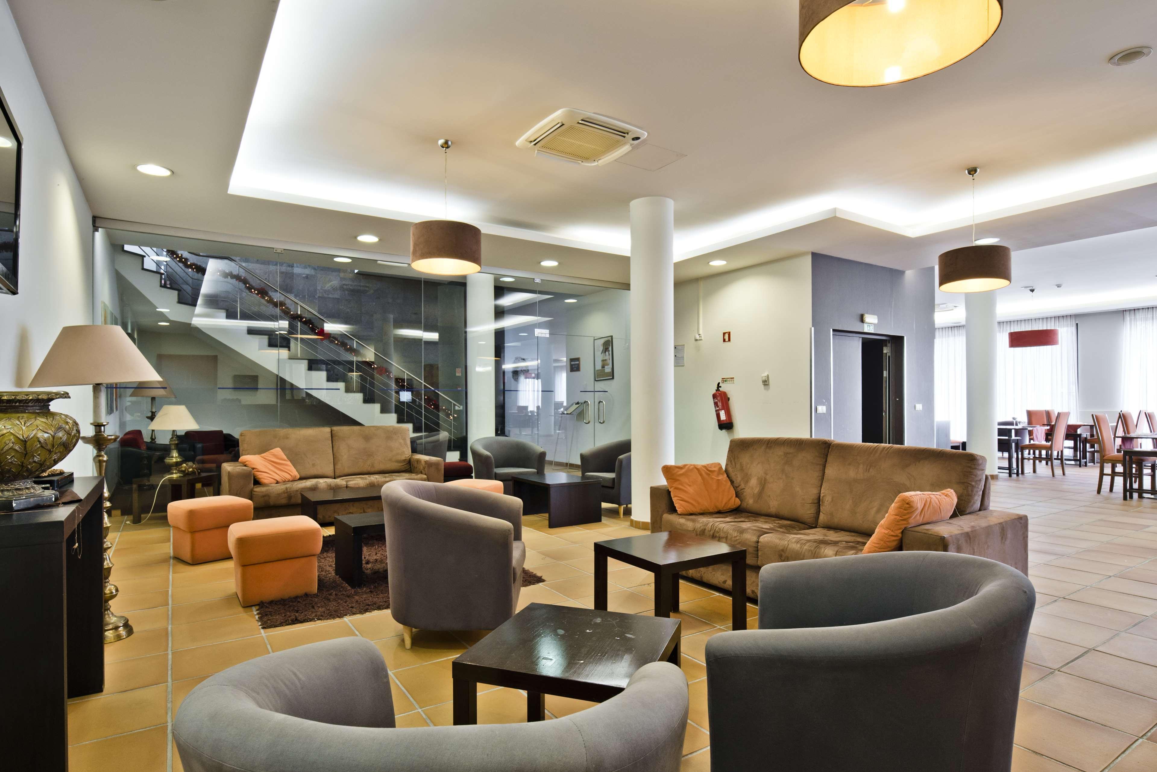Lam Hotel Estarreja Bagian luar foto