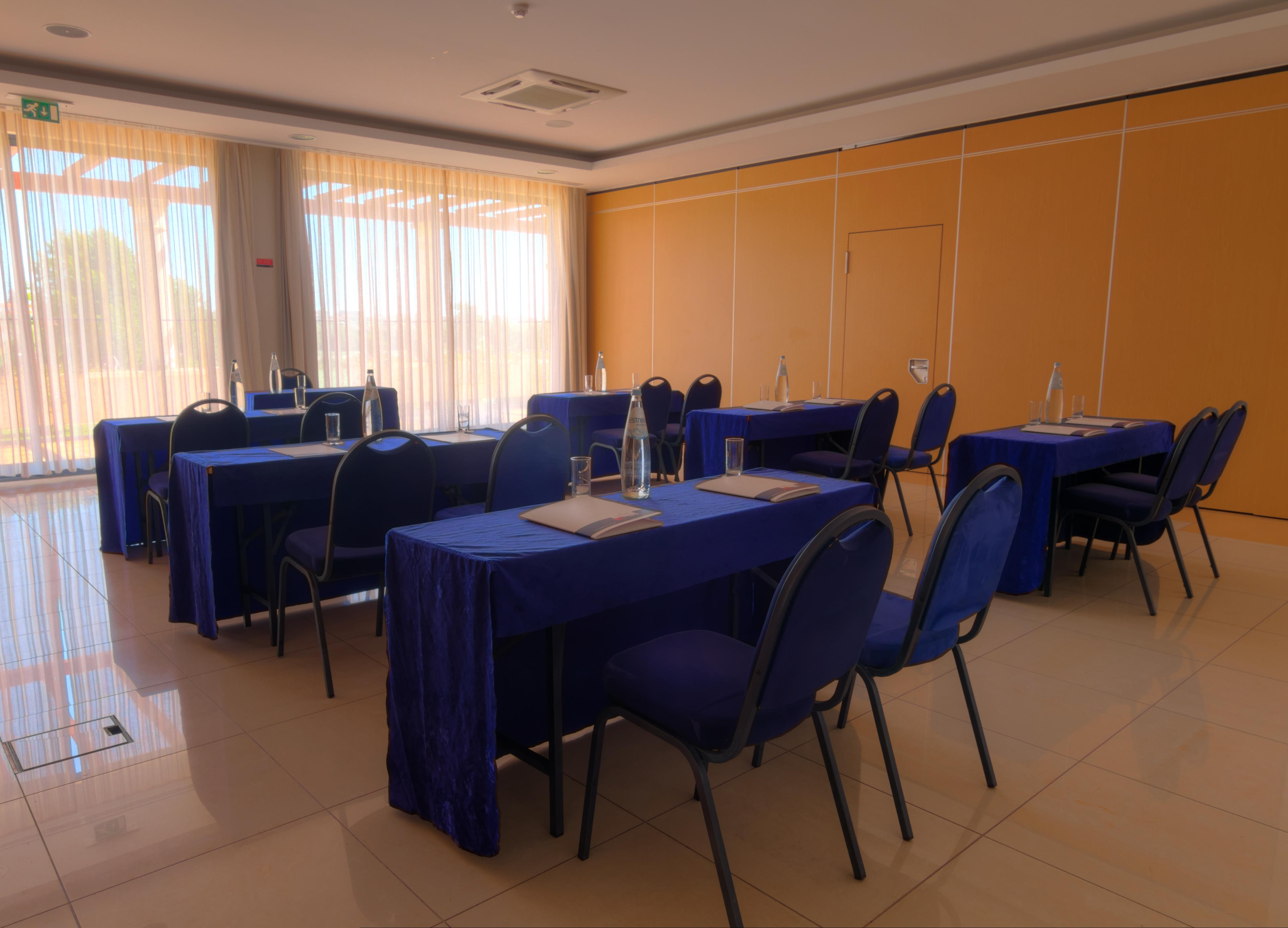 Lam Hotel Estarreja Bagian luar foto