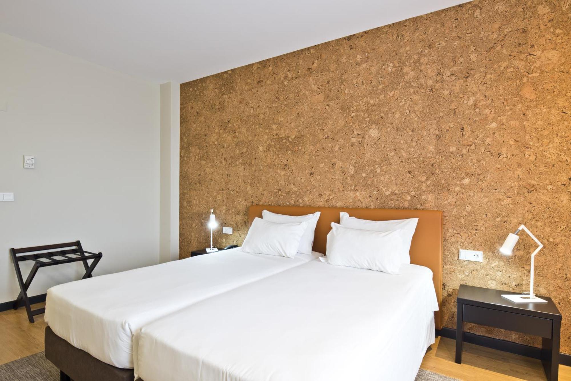 Lam Hotel Estarreja Bagian luar foto